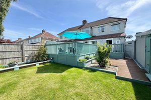 Rear Garden / Raised Decking- click for photo gallery